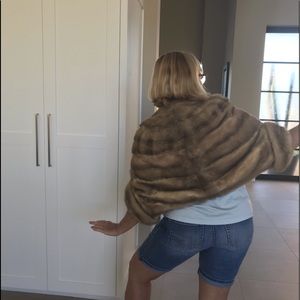 Mink stole (vintage)